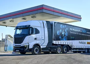 IVECO S-eWay Fuel-Cell hydrogen trucks will work in the BMW Group's logistics operations