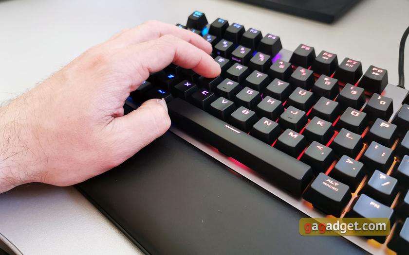 Огляд ASUS TUF Gaming K7: блискавична ігрова клавіатура з пило- та вологозахистом-19