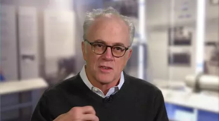 PowerPoint co-creator Dennis Austin dies at the age of 76