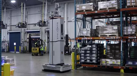 Stellantis впроваджує складських роботів на заводах у США