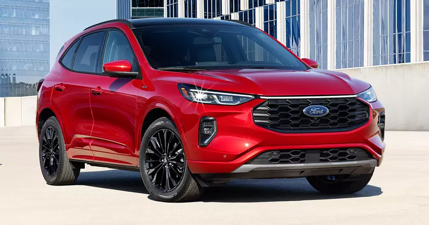 Ford Escape ST-Line: Новый Взгляд в Цвете Rapid Red