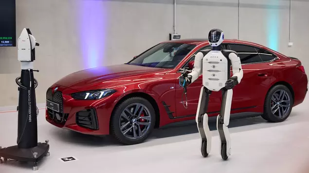 BMW sent a humanoid robot to ...