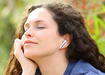 Samsung Galaxy Buds 3 Pro появились на новых пресс-изображениях с дизайном, как у AirPods Pro