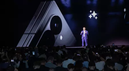 Samsung will unveil Galaxy Flip 7 and Fold 7 in early July in New York, - insider