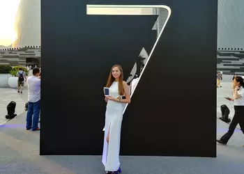 Пара камер и пара экранов: Meizu PRO 7 и PRO 7 Plus своими глазами