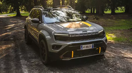 Jeep Avenger розійшовся 200-тисячним тиражем і отримав повнопривідну версію 4xe