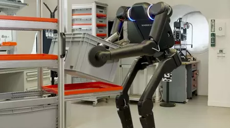 На заводі Renault почали працювати гуманоїдні роботи Calvin-40