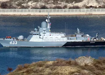 Россияне вывели в Чёрное море корабль «Циклон» 2023 года, который способен нести ракеты «Калибр» и «Оникс», но он не может совершать пуски