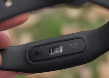 Xiaomi лидирует на рынке носимой электроники, а смарт-часы побеждают фитнес-трекеры