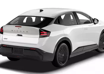 Базовый Nissan Leaf оказался куда менее стильным, чем дорогая версия