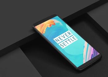 "Live" photo of OnePlus 6: cutout on the screen and thin frames