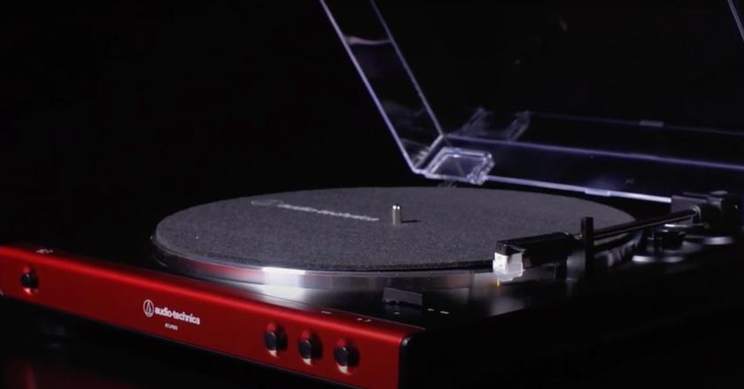 Audio-Technica At-LP60X-BW Beste platenspeler onder 100 euro