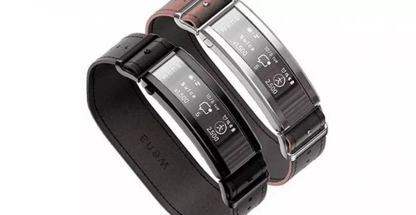 Sony Wena 3: «умный» ремешок для обычных часов с монохромным дисплеем и автономностью до 7 дней за $330