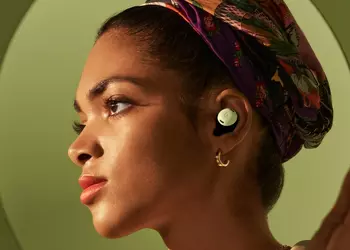 Google Pixel Buds Pro in Lemongrass colour are available on Amazon for $149 ($50 off)