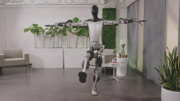 Tesla продемонструвала можливості гуманоїда Optimus - людиноподібний робот може стояти на одній нозі та сортувати предмети