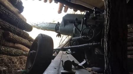 Russians started using D-74 guns of the 1950s