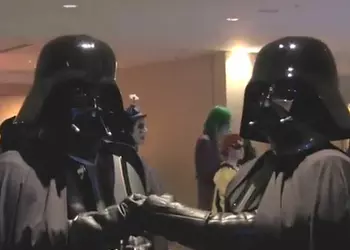 Чай с Бергамотом: ленивый стул, сейф из баллончика и маскарад на конвенте фантастики