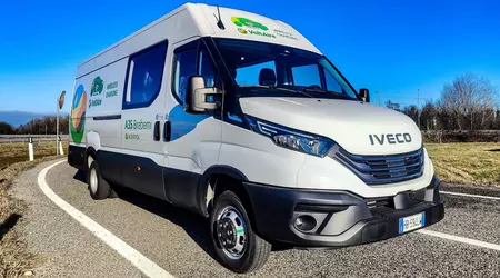 Iveco тестує бездротову зарядку електромобілів прямо на трасі