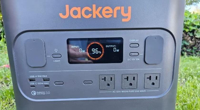 Jackery Explorer 1500 Pro portable power station for home backup