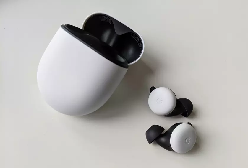 Google случайно показала бюджетные TWS-наушники Pixel Buds A в Twitter