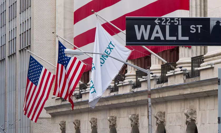 Разгадки феноменов на Нью-Йоркской фондовой бирже: Что Уолл-стрит готовит киберэнтузиастам