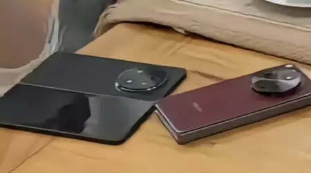 The upcoming Oppo Find N5 has appeared in a live image alongside the Oppo Find N3