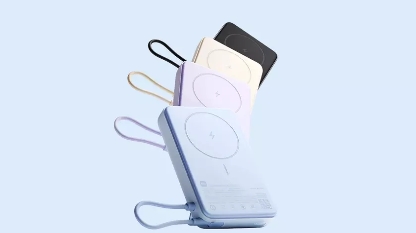 Discover the Magnetic Power Bank Stand: 10,000mAh Fueling Your Devices at 7.5W