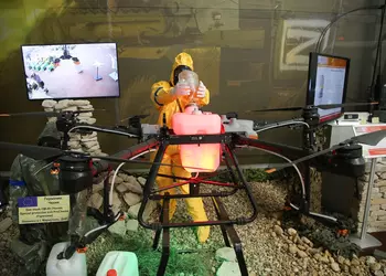 Россияне выдают сельскохозяйственный дрон DJI Agras T30 за американский боевой беспилотник с химическим оружием из украинской биолаборатории