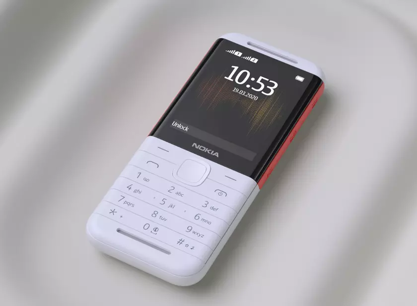 Возрождённая музыкальная легенда Nokia 5310 приехала в Украину с ценником в 1399 грн