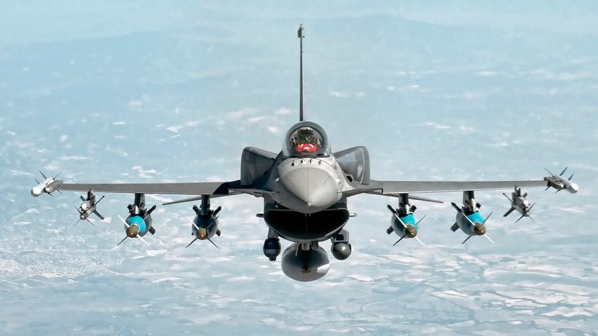Turkey upgraded the first F-16 fighter to the level of Block 70/72 Viper without the participation of the United States