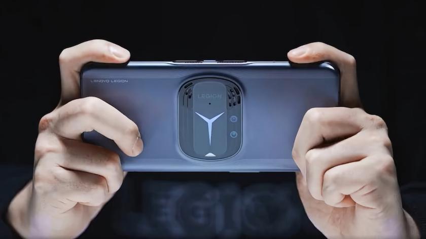 Lenovo тизерит игровой смартфон Legion Y90: он получит систему охлаждения с двумя кулерами