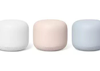 Google Nest WiFi: WiFi-роутер, который не захочется прятать