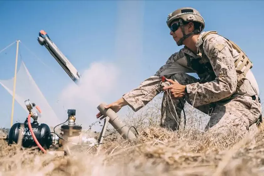 Вооружённые Силы Украины с помощью дрона-камикадзе снесли вышку «Гренадёр» на территории россии, которая использовалась для наблюдения