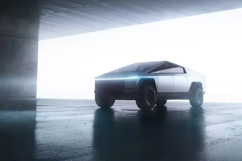 Футуристический пикап Tesla Cybertruck собрал уже 250 тыс предзаказов. Несмотря на трещину в стекле