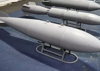 За 2024 год россия сбросила на Украину более 3500 авиабомб 