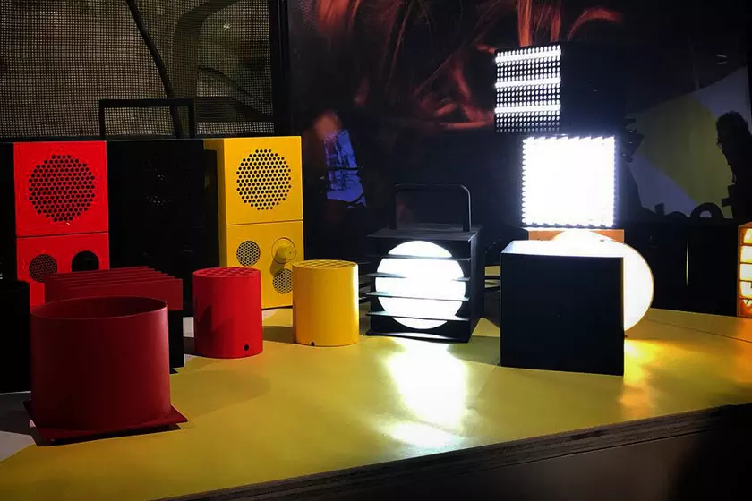 IKEA и создатели странных синтезаторов Teenage Engineering показали набор для домашних дискотек FREKVENS