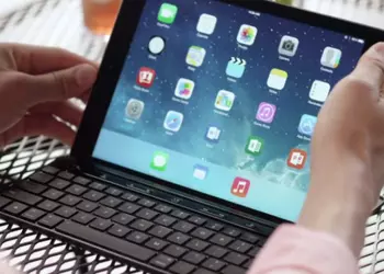 Microsoft Universal Mobile Keyboard: портативная Bluetooth-клавиатура для Android, iOS и Windows