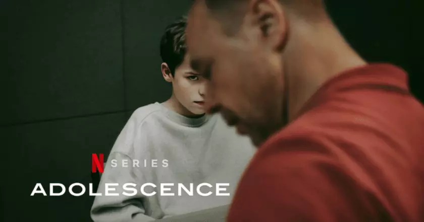 Нашумевший сериал Adolescence, снятый одним кадром о загадочном убийстве, может получить второй сезон