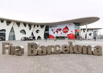 Sony, Amazon, Vivo и Intel тоже отказались ехать на MWC из-за коронавируса: а что с Vivo Apex 2020 и флагманом Xperia?