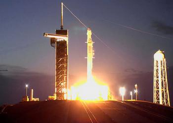 SpaceX отправила на орбиту космический грузовик Cargo Dragon 2 – это 30-й запуск ракеты Falcon 9 в 2022 году