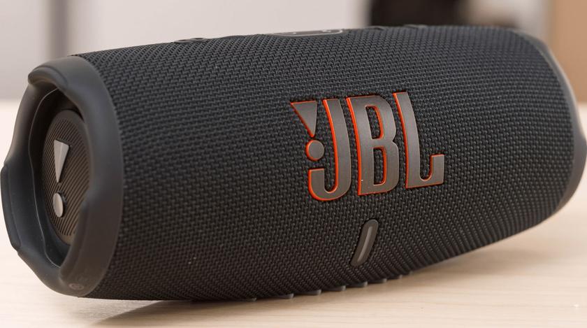 JBL Charge 5 portable speaker with bass review