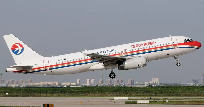 Airbus продаст Китаю 140 самолётов A320 и A350 стоимостью $17 млрд