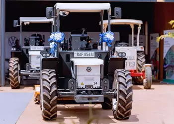 VW запускает в Африке услугу аренды электротракторов с заменяемыми батареями