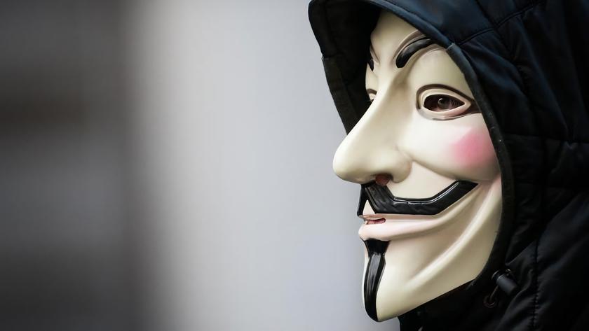 Anonymous злили в мережу дані 120 000 російських солдатів, які воюють в Україні