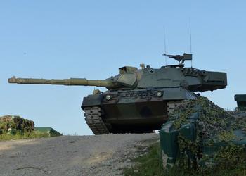 Не только системы ПВО: Германия в ближайшее время передаст Украине новую партию танков Leopard 1A5 и защищенных автомобилей