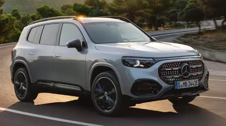 The new Mercedes-Benz GLB debuts in an electric version