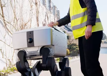 Amazon приобрела стартап с гибридными роботами для автоматизации доставки