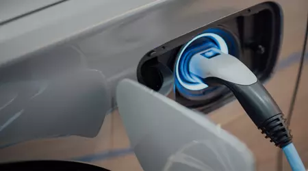 Ford launches electric car for $25,000