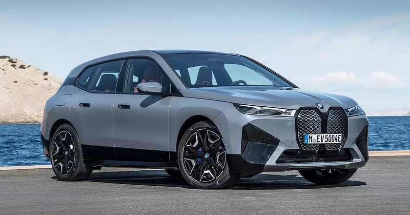 BMW выделит $1,7 млрд на расширение производства электрокаров и батарей в Соединённых Штатах