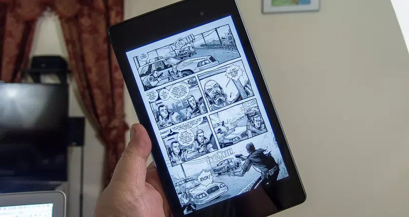 Google выпустил три приложения для создания селфи, «коубов» и «комиксов»